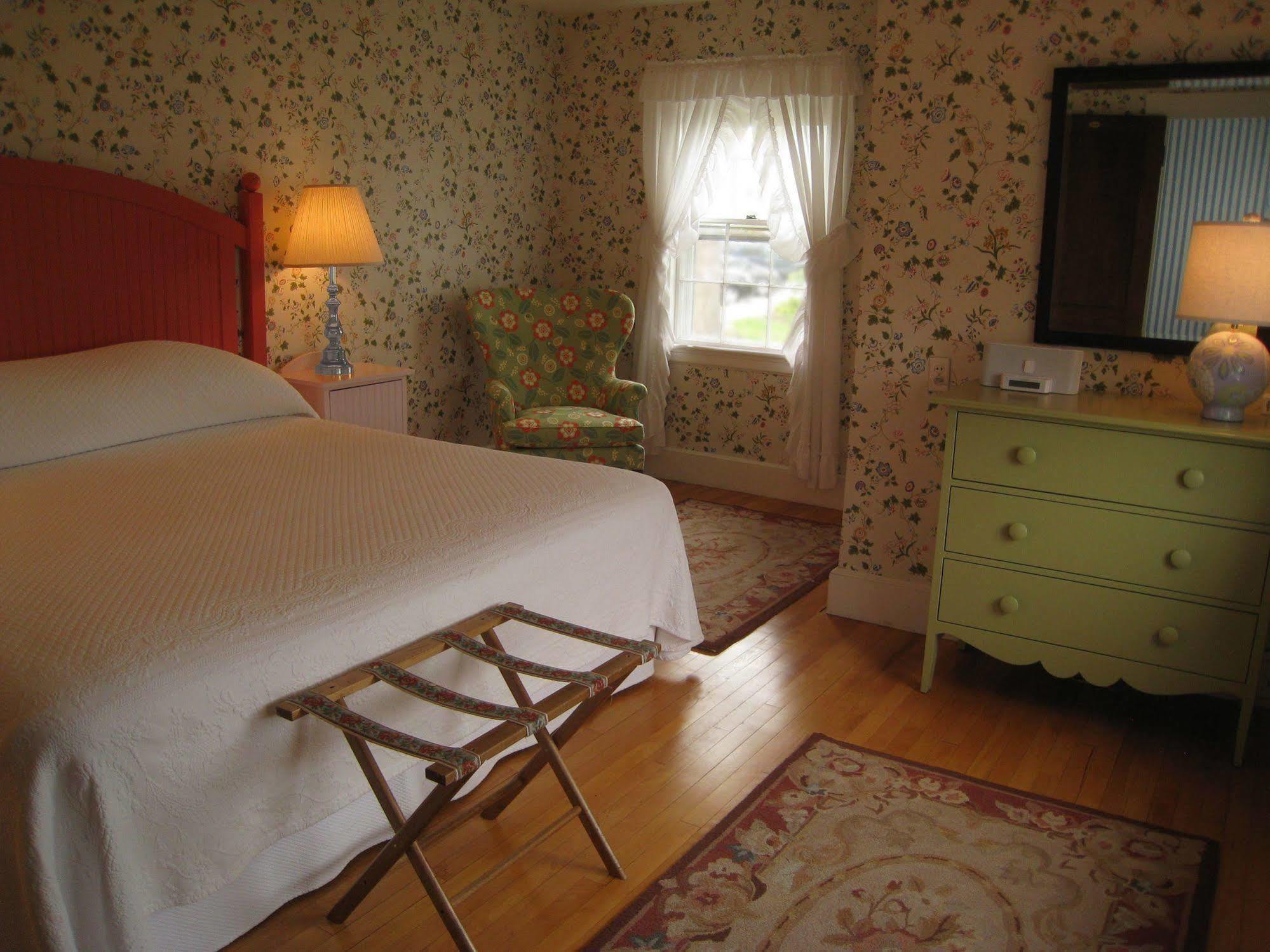 Colony Hotel Kennebunkport Exterior photo
